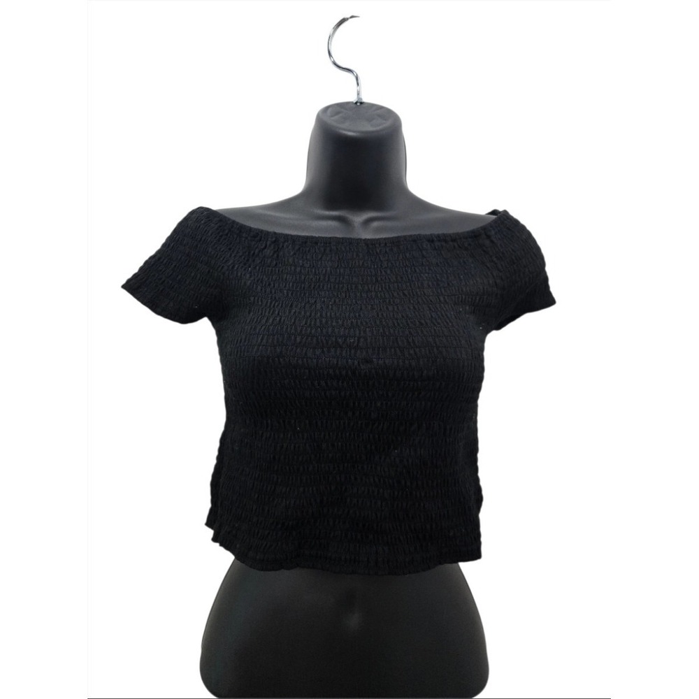 Icon Apparel Black Smocked Off-The-Shoulder Crop Top -‎ Size L